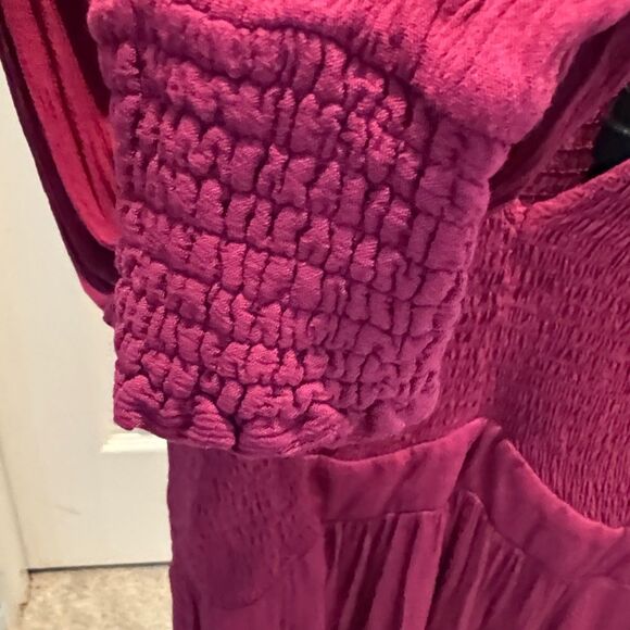 Torrid Fuchsia Smocked V-Neck Blouse Size 3 - Picture 9 of 10